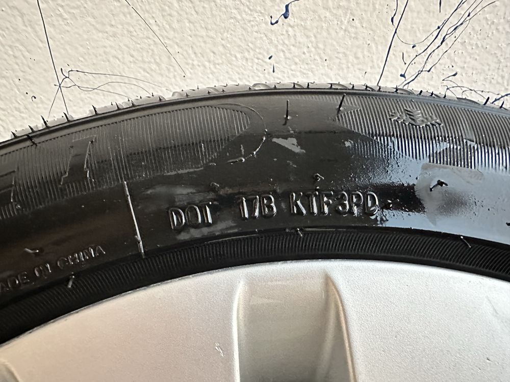 Джанти BMW с зимни гуми 17* 225/50/17