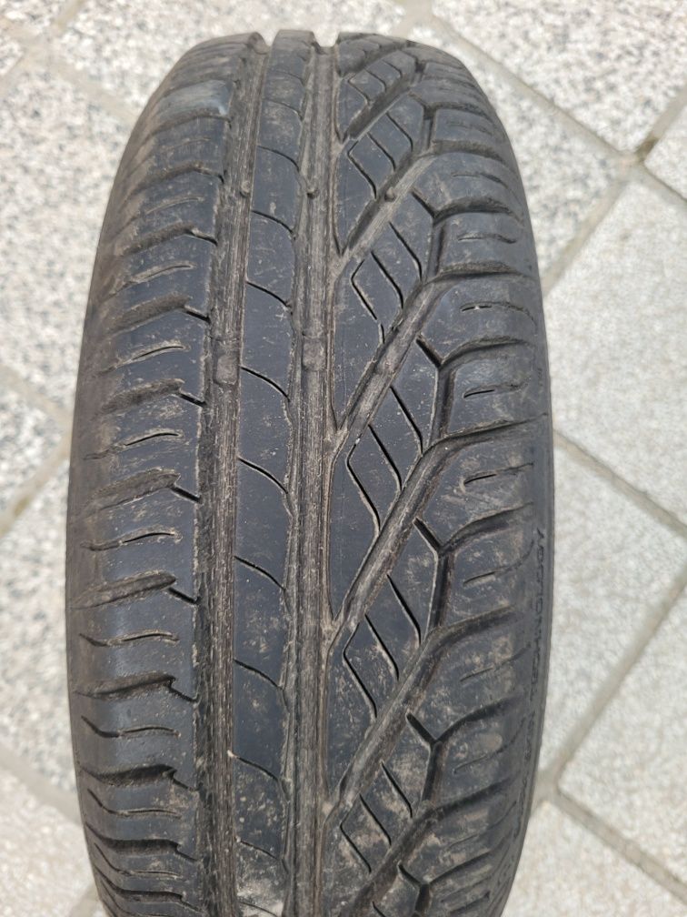 летни гуми Корморан и Унироял