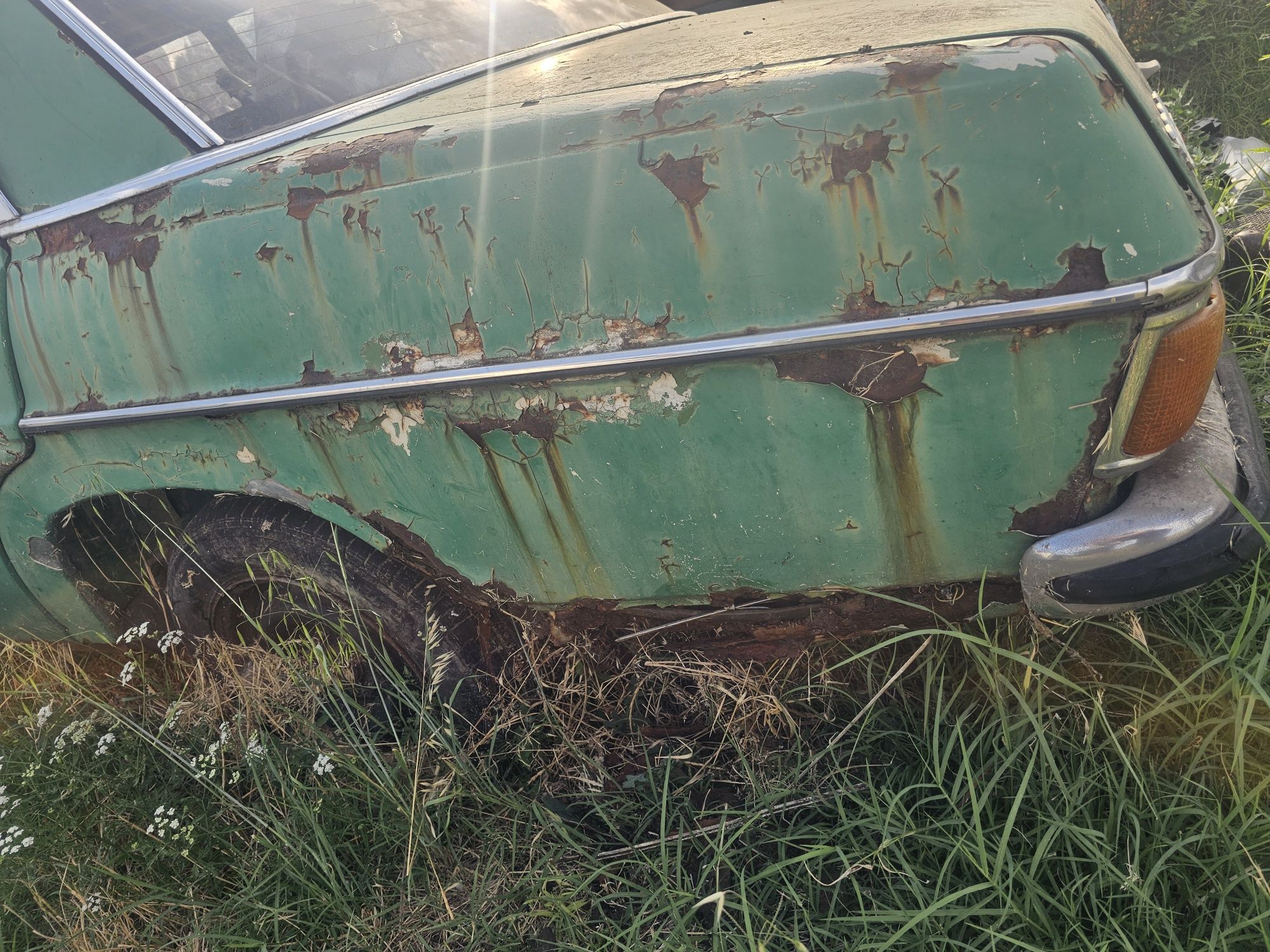 Mercedes 114 и 115
