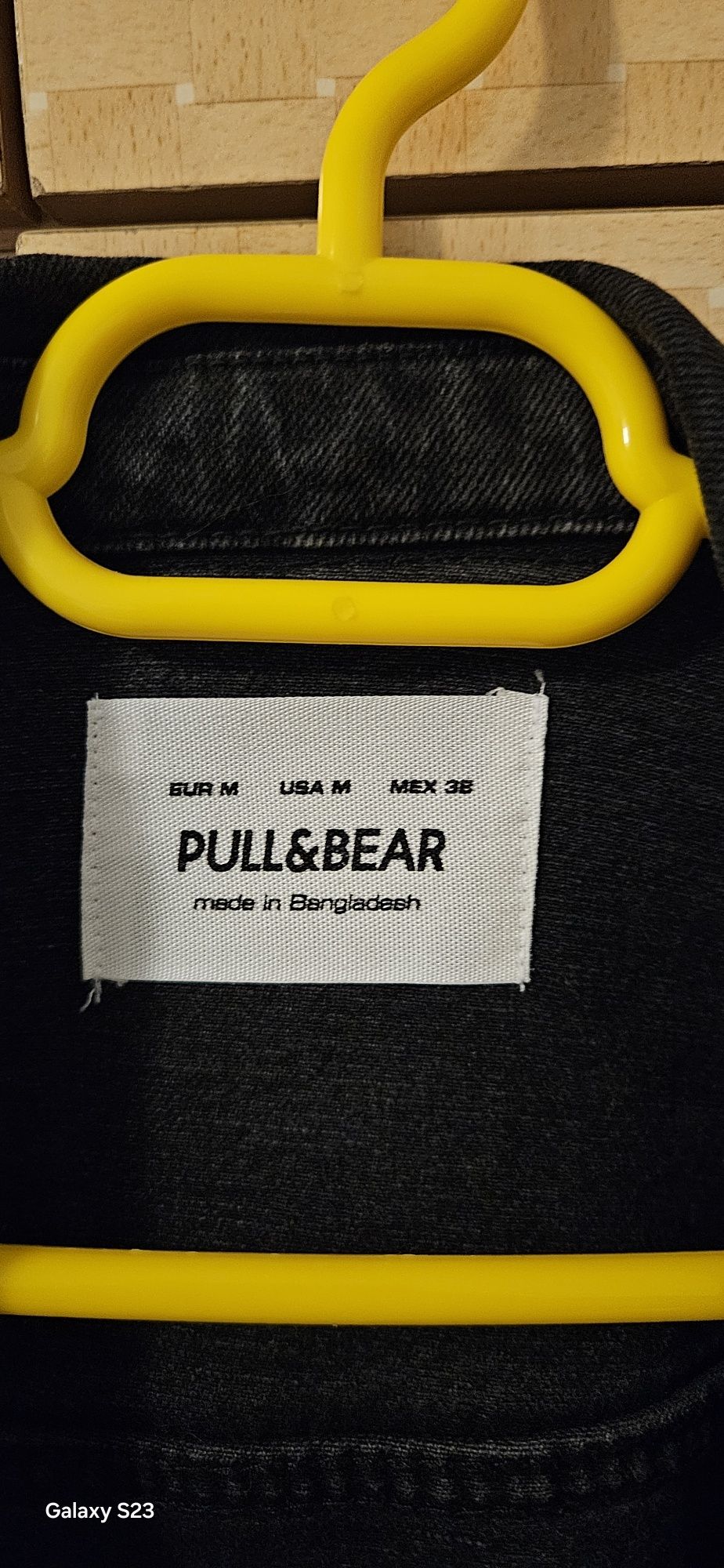 Geaca blugi, jacheta primavara pull & bear