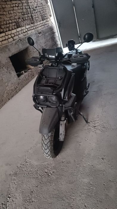 Skuter tank gst 10 mln