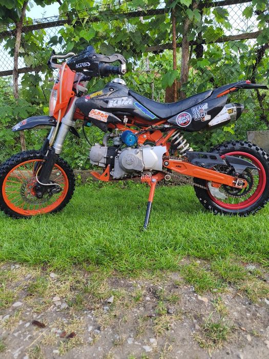Vând Motocros  enduro Parvisa 110 cm, fabricație Italia automat