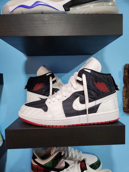 Air Jordan 1 Mid SE Utility Canvas White Black Gym Red (W) DD9338-016