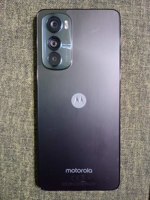 Motorola Edge 30 с гаранция