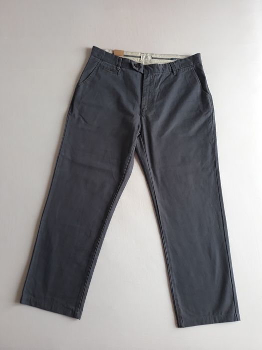 Pantaloni Chinos Relaxed