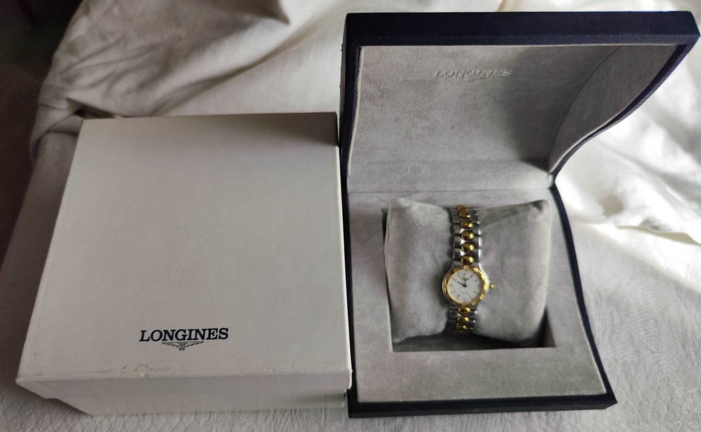 Часы женские Longines оригинальные.