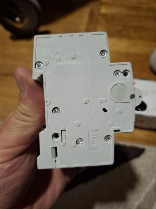 Продается автомат ABB 20 ампер 3х полюсный оригинал