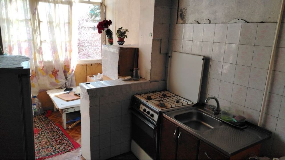 Квартира юнусобод 12 квартал 34 дом 2 етаж 3 комнати