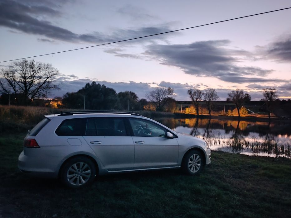Vând Volkswagen Golf 7 2015 /1.6 diesel/