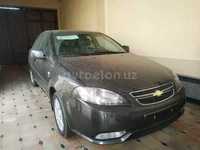 Chevrolet Lacetti (Jentra) мокрый асфальт своя новая