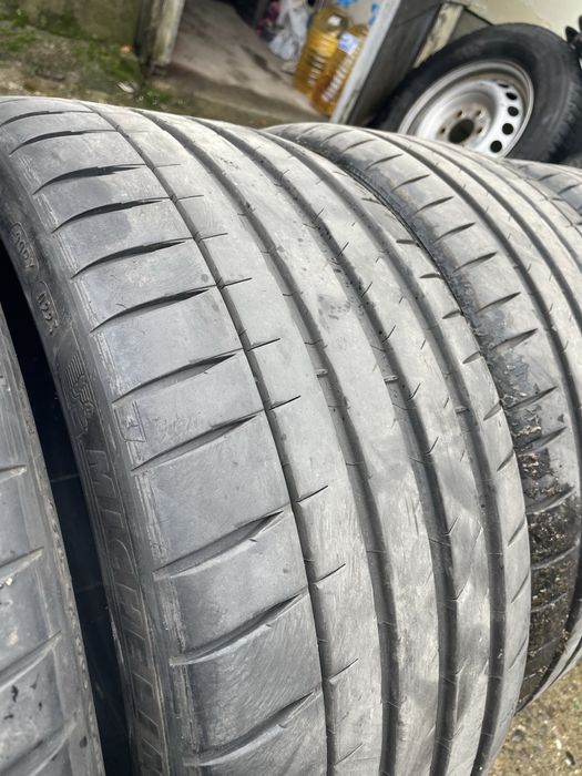 Michelin Pilotsport 4s 245/30/20 летни!