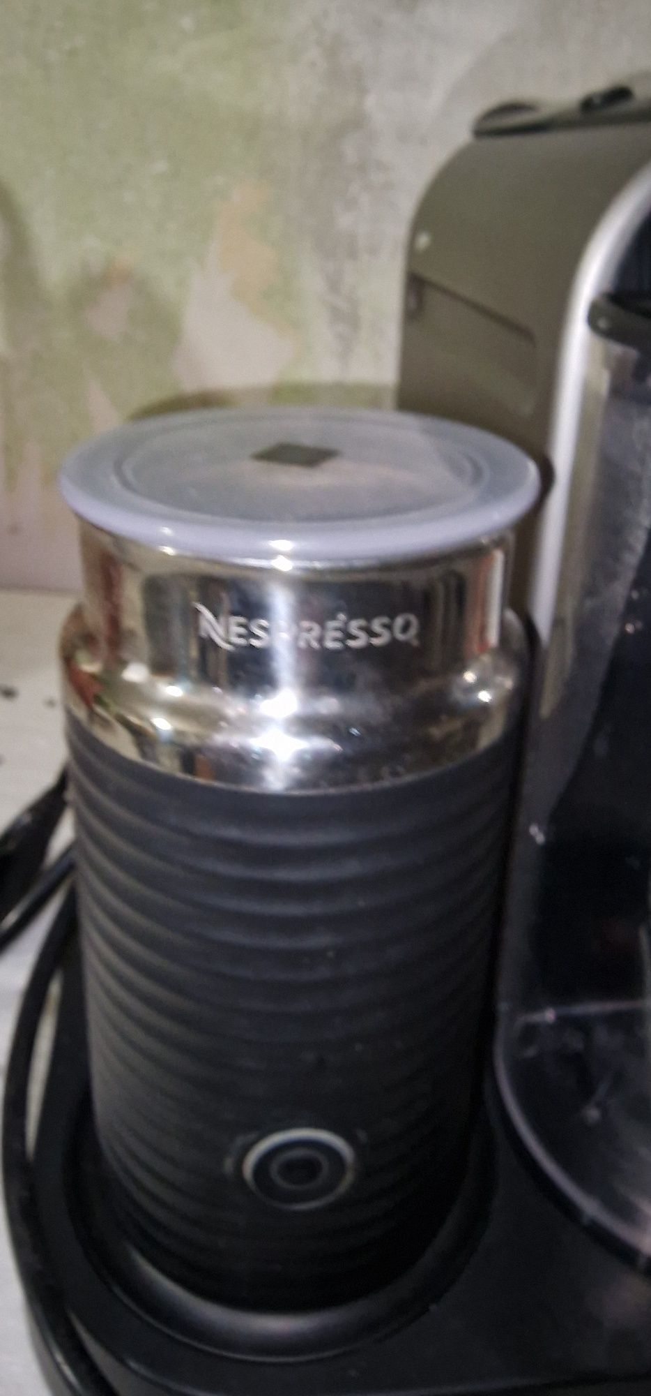 Кафе машина Nespresso Krups