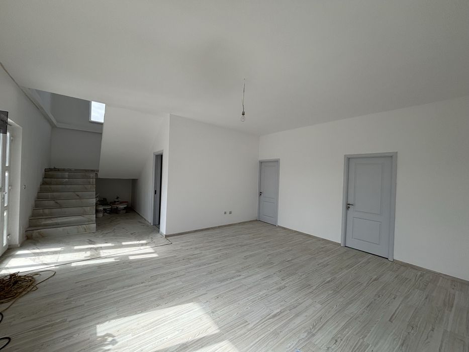 Casă de vanzare în orasul Pantelimon