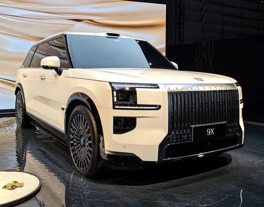 Продается zeekr 9x ultra, hyper