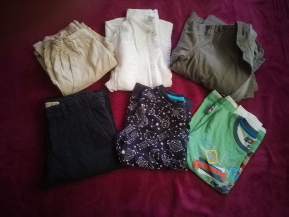 Lot haine băieți 6-7 ani, pantaloni, cămașă, bluza, sacou