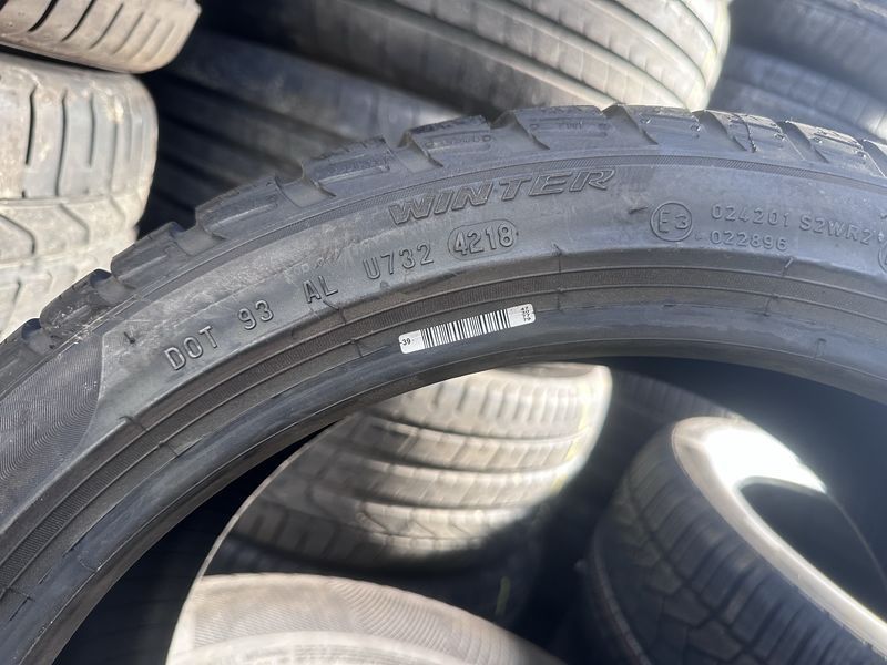 215/40/17 PIRELLI 4бр