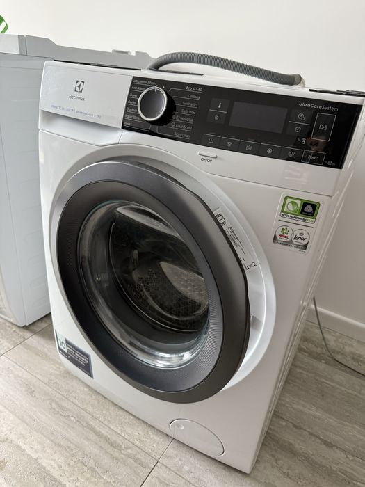 Masina de spalat rufe si uscator perfect care 800