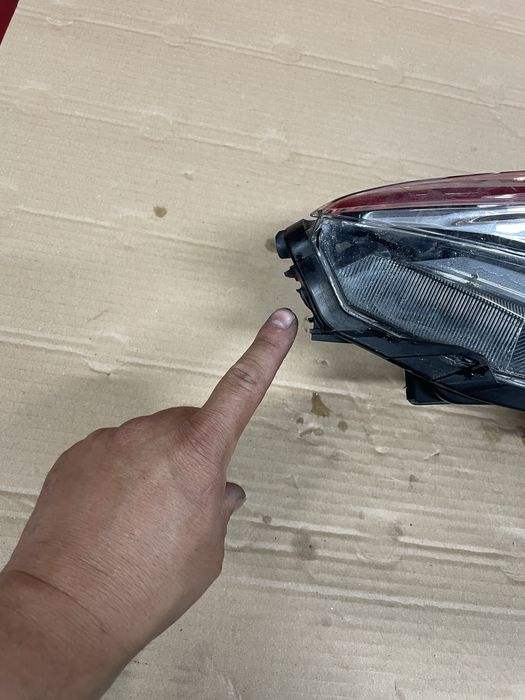 ляв фар за нисан микра/nissan micra k14
