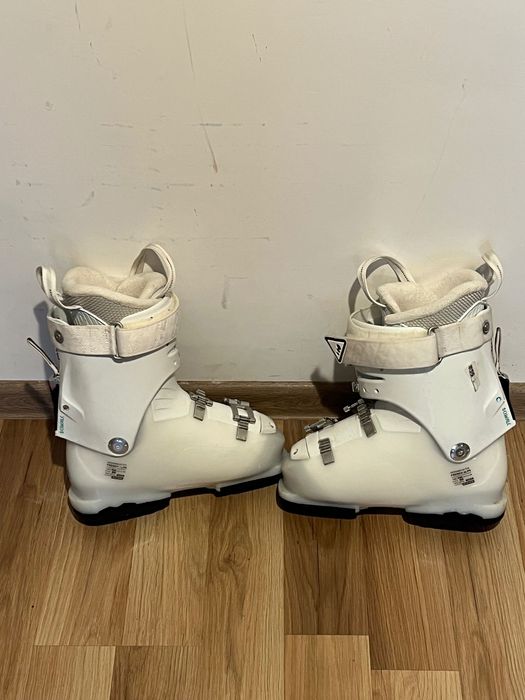 Clăpari de schi Wedze, mărimea 37–38.