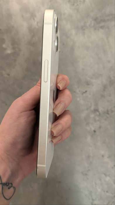 Iphone 13 white 128 gb