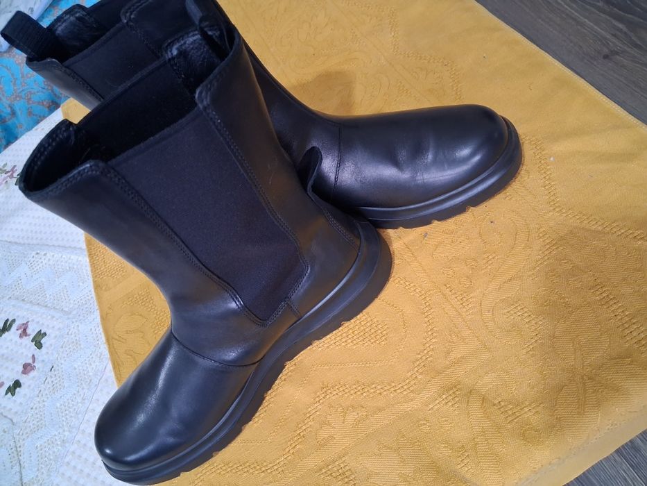 Vând cizme damă Ecco nr.39