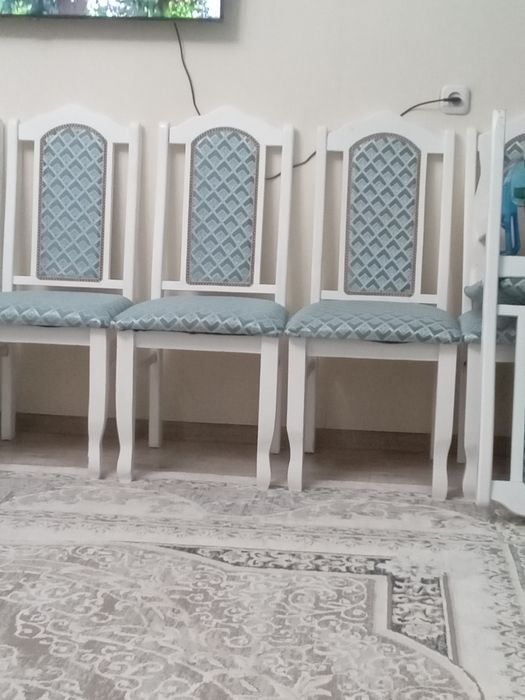 Продам стулья 6штук