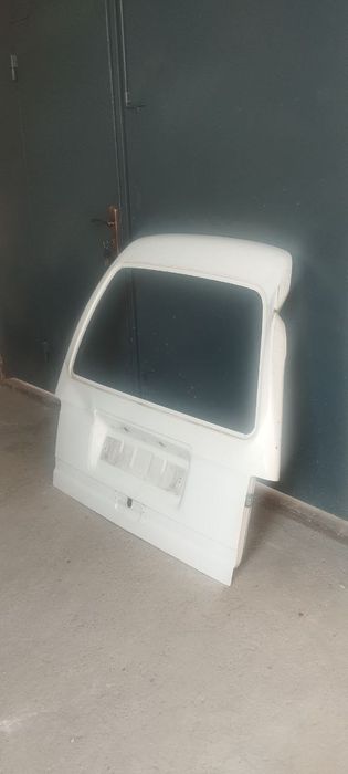 Продается крышка багажника Дамас