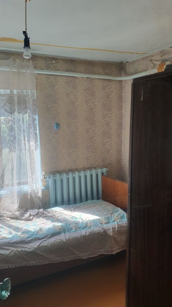 Продаётся участок 6.5 сотик.Адрес  искандар дом без ремонта надо ремон
