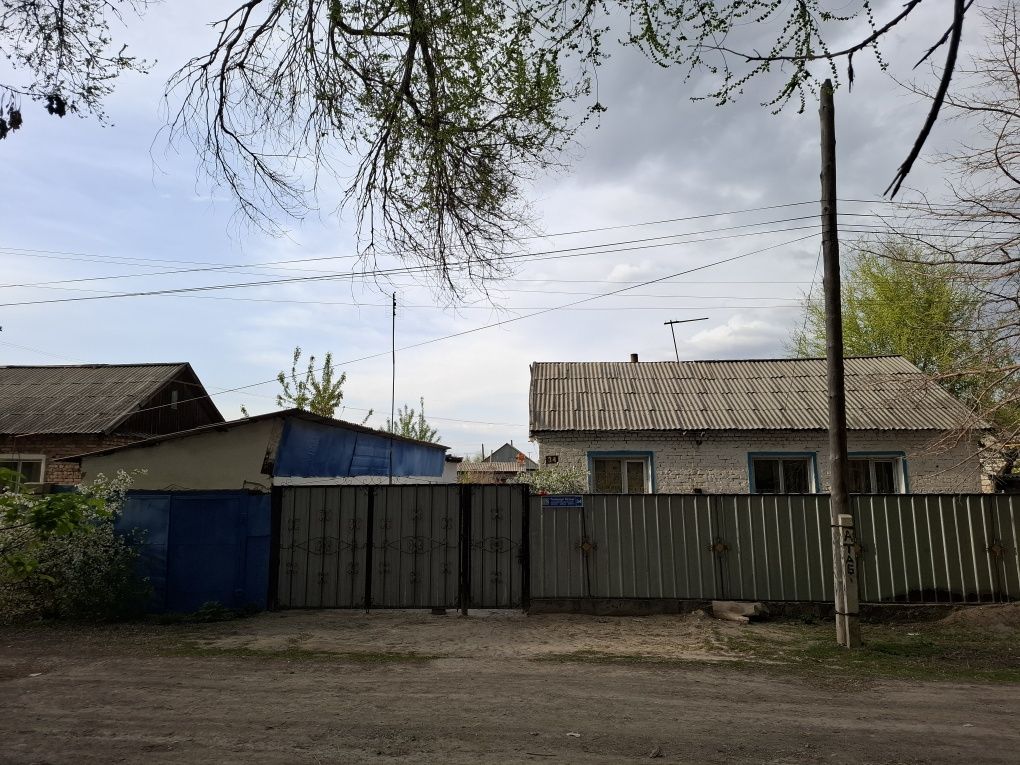 Продаётся дом за линей, где магазин Тамаша