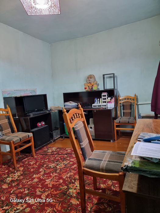 Продаю коммерческое здание,плюс частный дом 7 комнат в городе Сырдарья