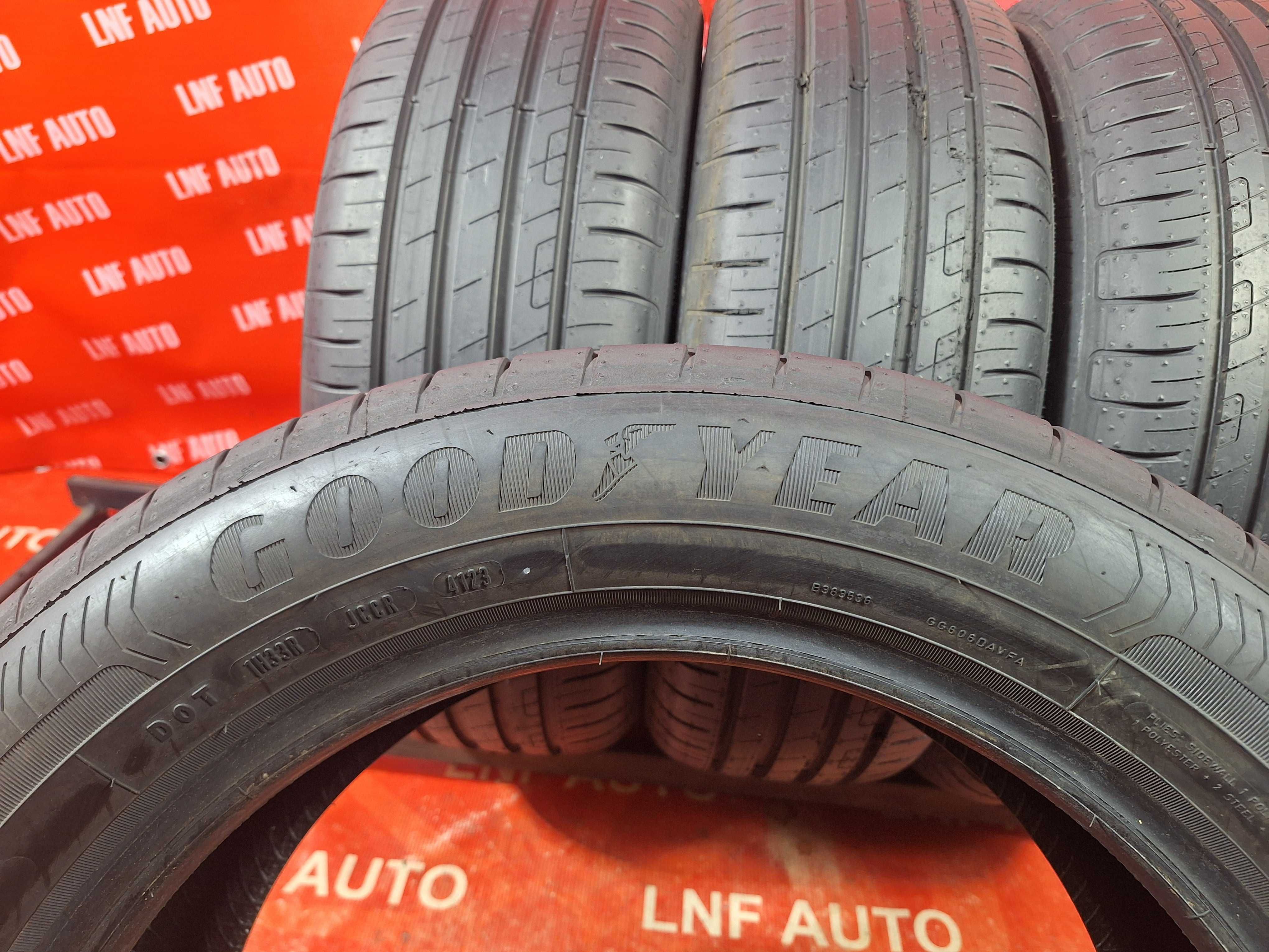 Anvelope de VARA - 215/55/17 - GoodYear - CA NOI - DOT 4723 !