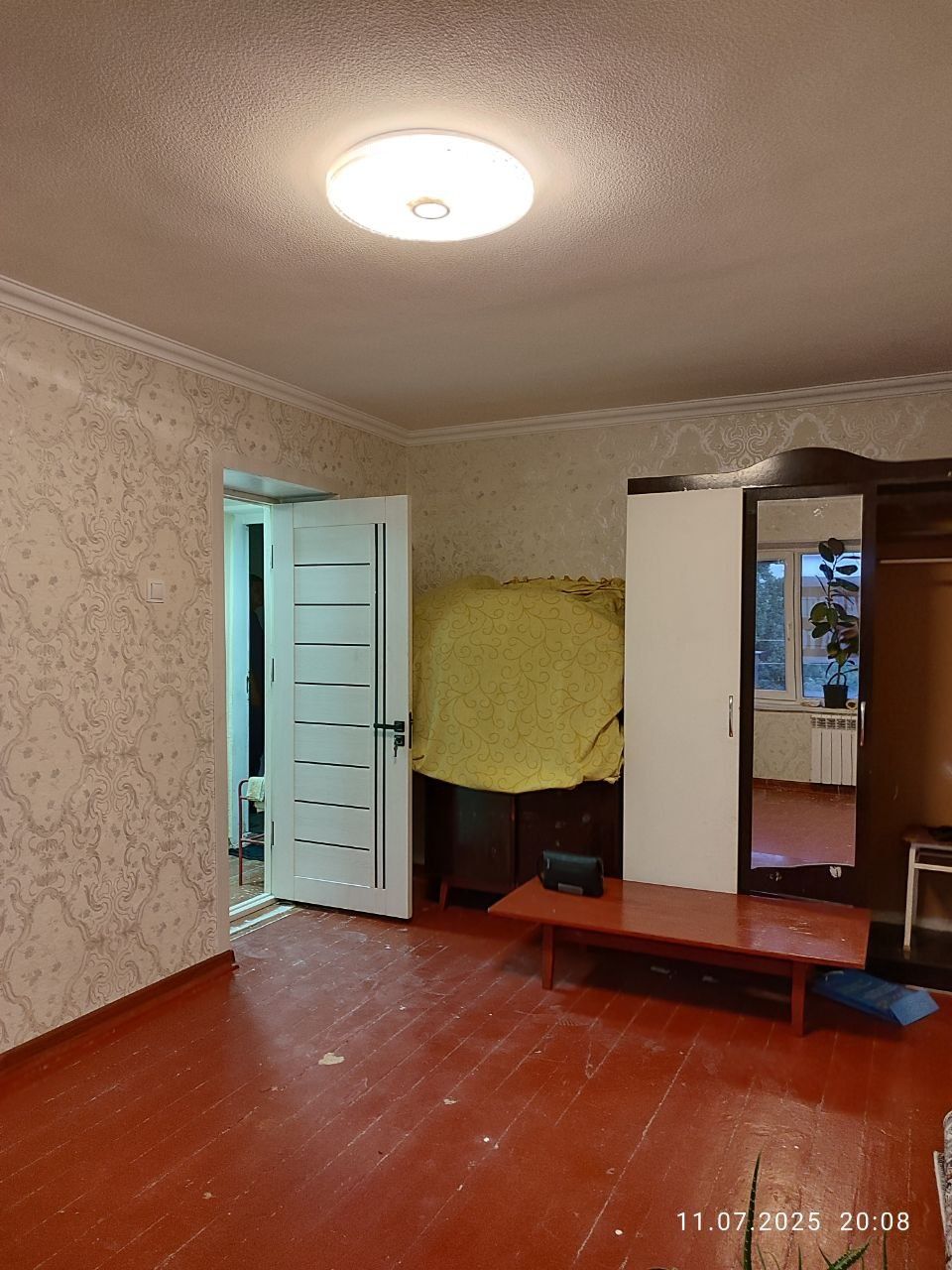 Продаётся кв. 1/5/5 Мирзоулугбек. р. Ялангач