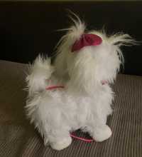 Интерактивно вървящо кученце с розова панделка и каишка за разходка