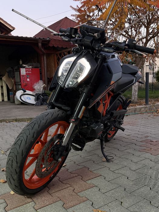 Ktm duke 125 2023.10 Inmatriculat Limited 7200km