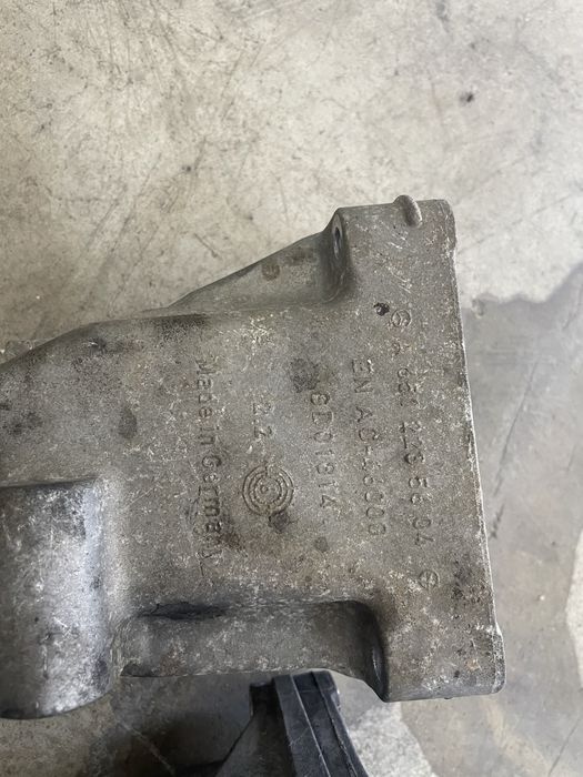 Suport motor Mercedes w212 e class 2009+ motor 2.2 euro 5