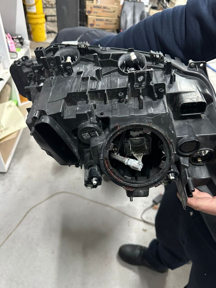 ляв фар за bmw 3 f30 f31