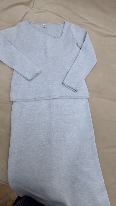 Женская одежда, в отличном состоянии