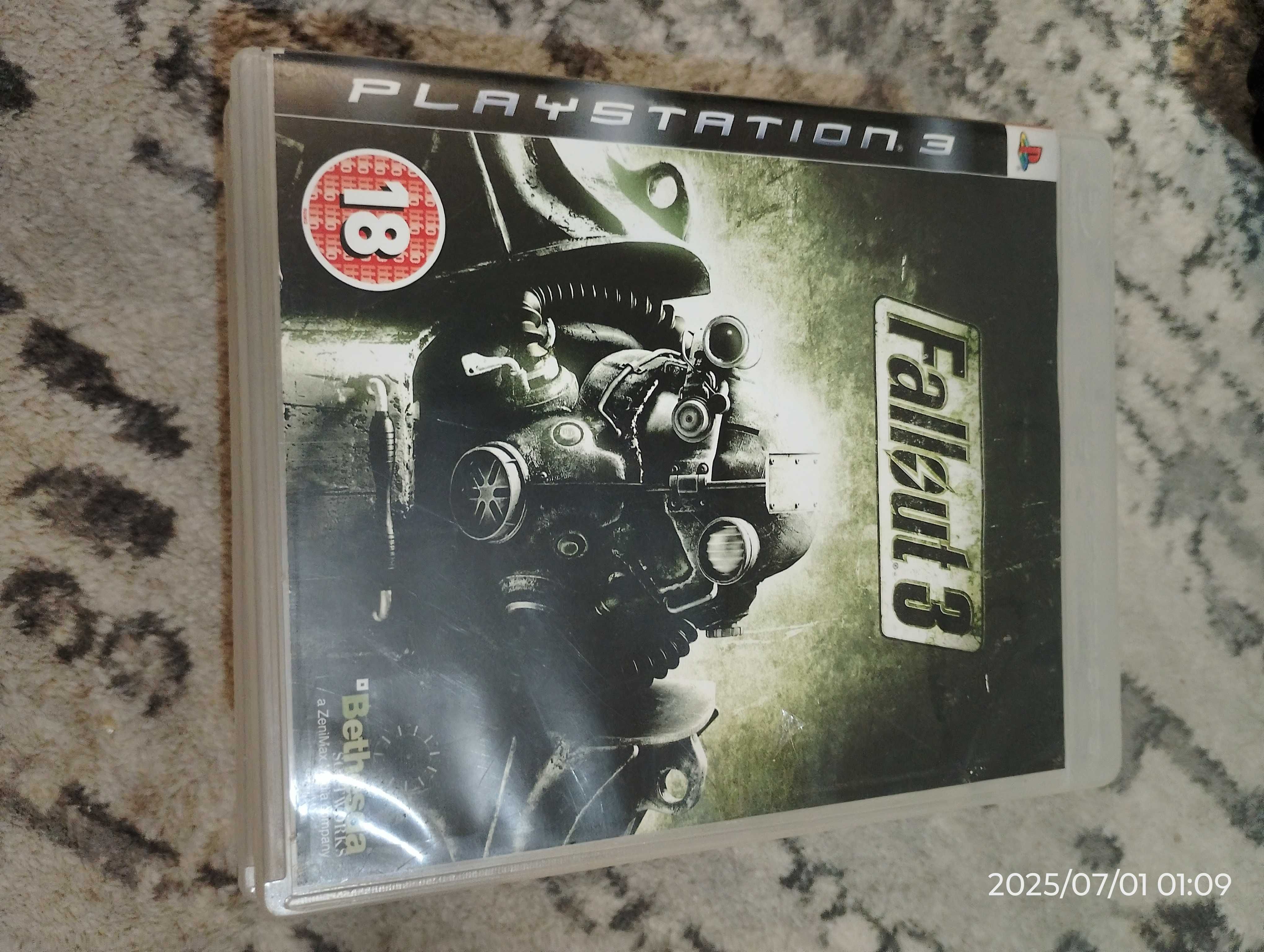 Плейстейшън 3 със 6 игри и джойстик
