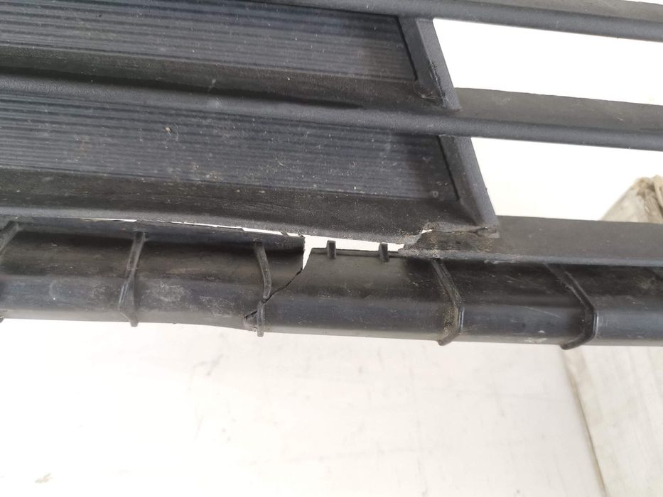 Долна решетка Хюндай И20 / Hyundai I20 [ - ] Оригинална