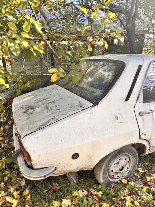 Vand Dacia 1310.