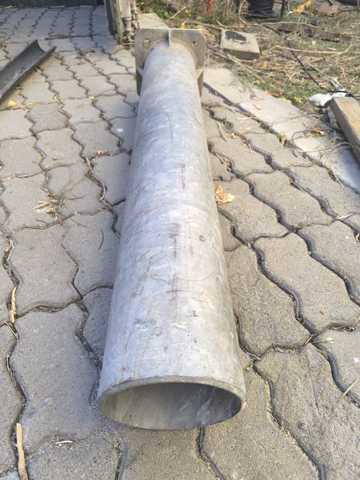 Толстостенная мощная труба станина