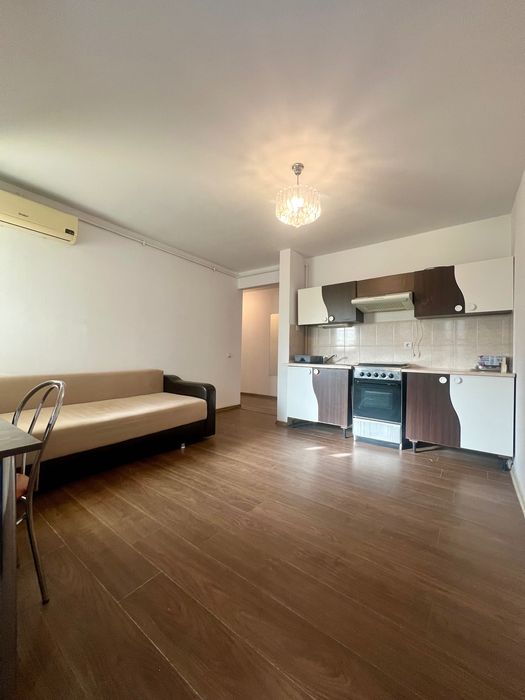 Medias 3 camere – Central – Terasă 15 m² – Parcare inclusă