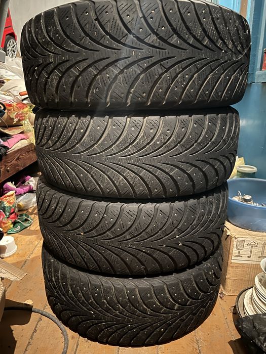 Продам зимнию резину