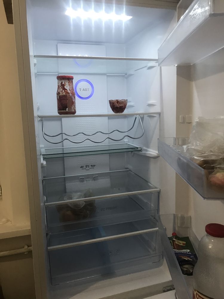 Холодилник haier