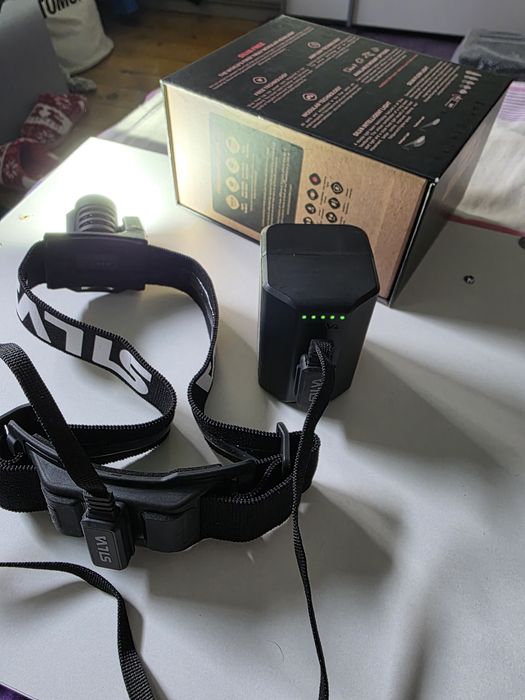 Lanterna frontala profesionala Silva Free 3000 L