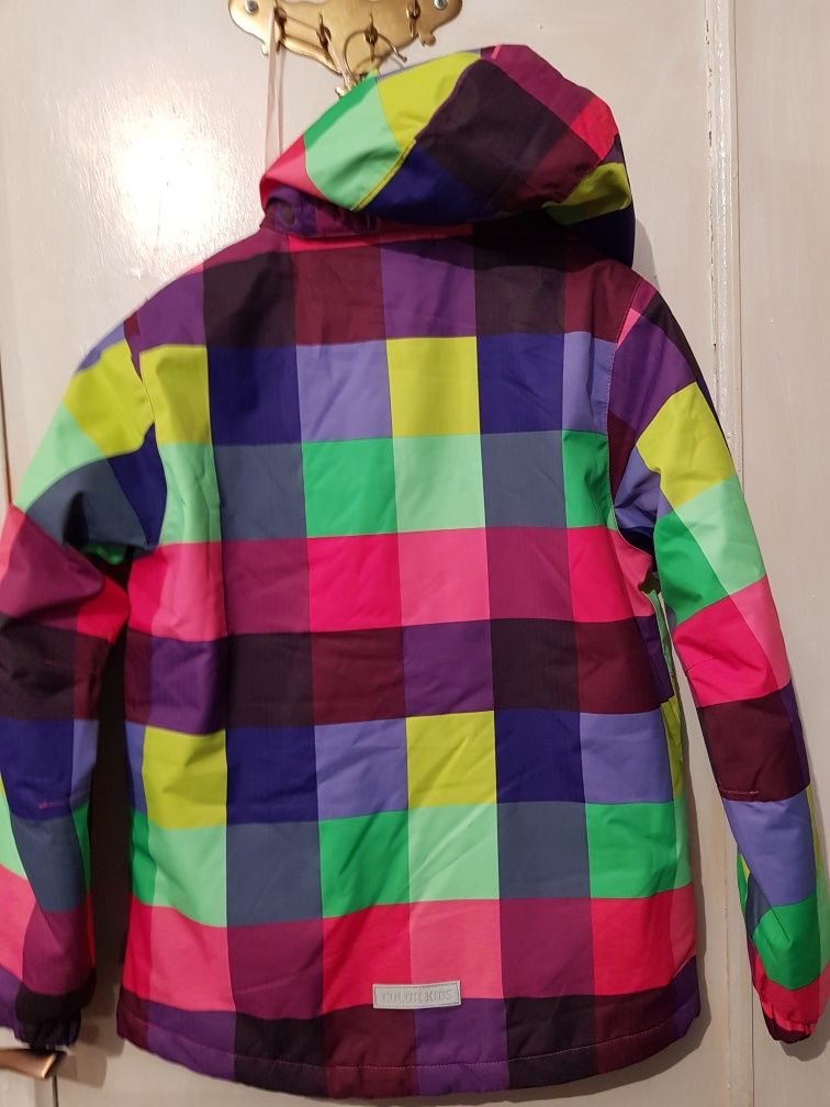 Куртка на 10-12лет,8500