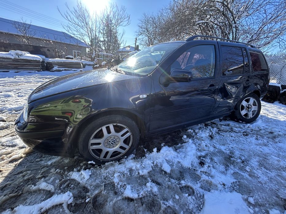 Голф 4 1,9тди 101кс 4х4 на части/golf 4 1,9 101ks 4x4 na chasti