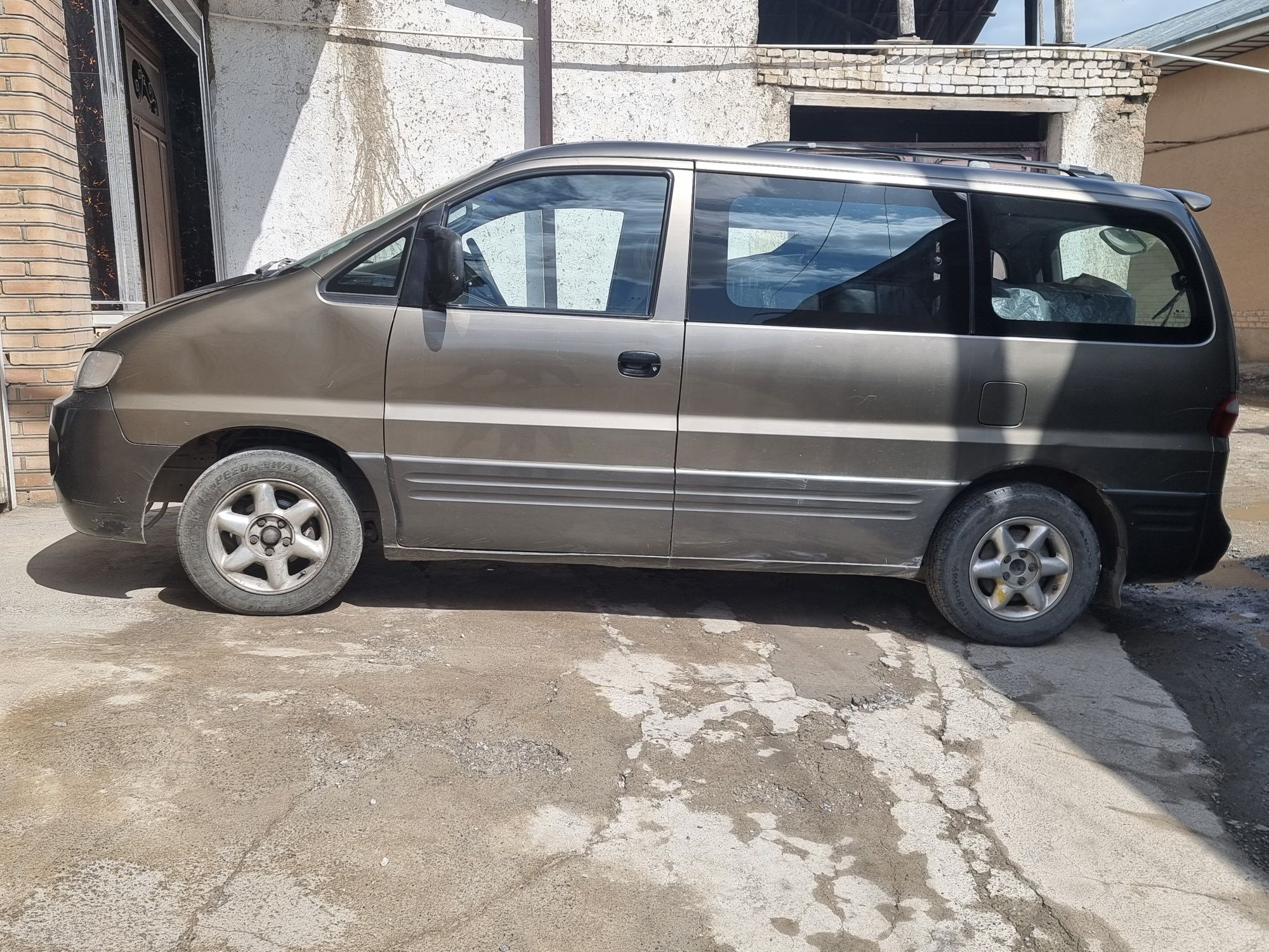 Hyundai Starex продаётся