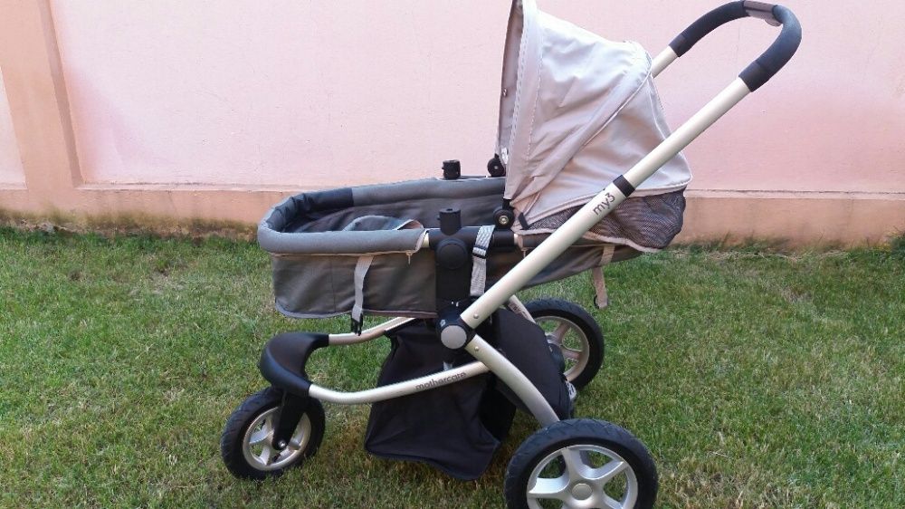 Carucior pliabil Mothercare- SUPER util