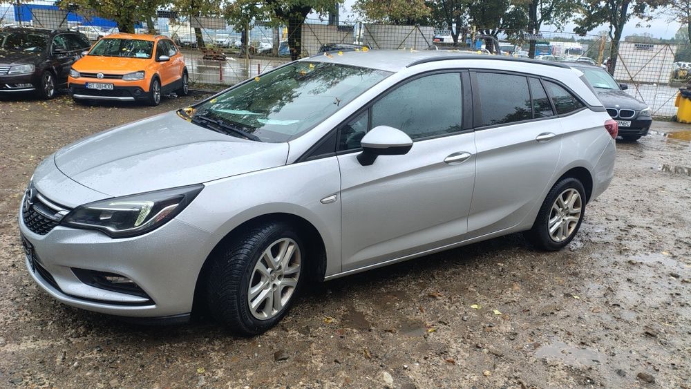 Opel Astra/2019/Diesel 1.6 /euro6